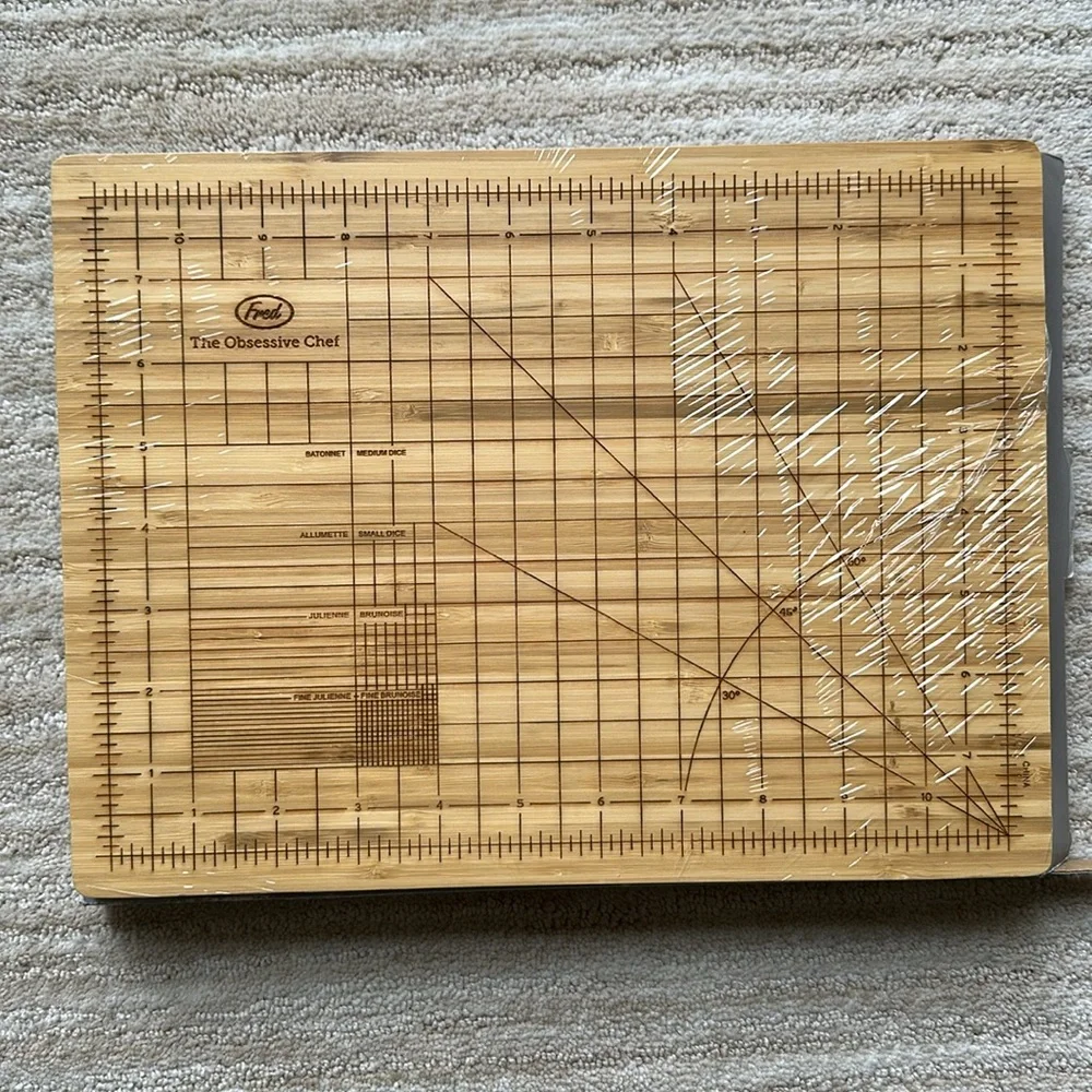Fred OBSESSIVE CHEF Cutting Board Bamboo Cutting Board 9” x 12”